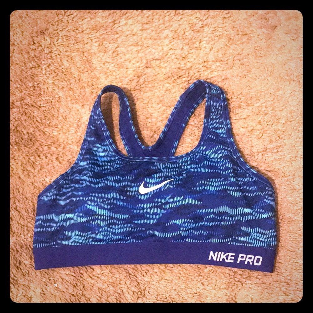 Nike Pro sports bra